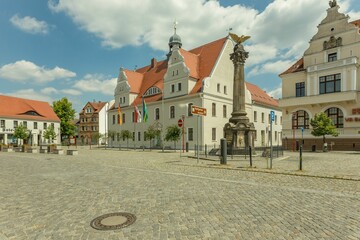 Doberlug-Kirchhain: Kriegerdenkmal am Markt im Ortsteil Kirchhain