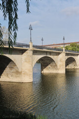 bridge over the river thames