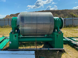 Large industrial metal drum for an oil refinery petrochemical plant equipment