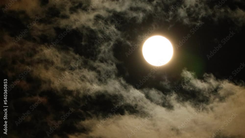 Canvas Prints fullmoon light and cloud move