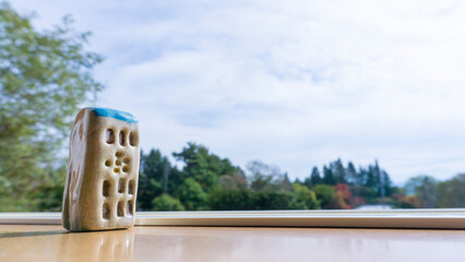 家のミニチュアと風景