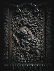 長野市善光寺、狛犬のレリーフ