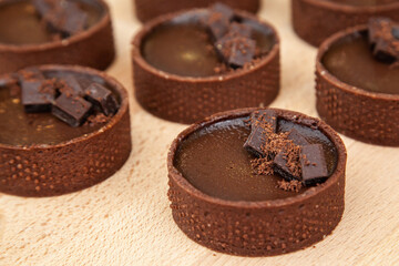 Dark chocolate mini tart, dessert