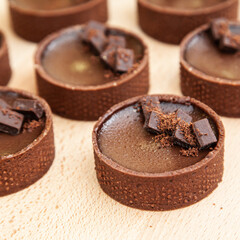 Dark chocolate mini tart, dessert