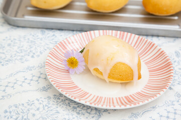 Lemon butter cake with icing glazed