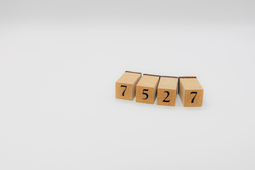 木ブロック　数字　Number　ナンバー　7527