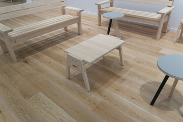 木製椅子　テーブル