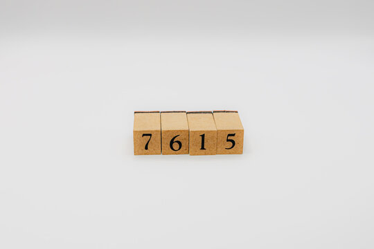 木ブロック　数字　Number　ナンバー　7615