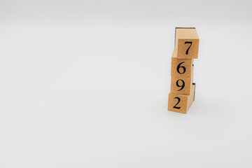 木ブロック　数字　ナンバー　Number　7692