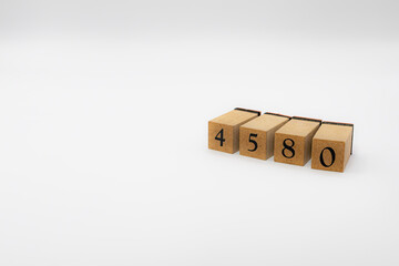 木ブロック　数字　Number　ナンバー　4580