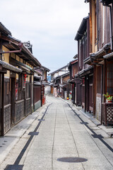 Fototapeta premium 小浜市小浜西組伝統的建造物群保存地区の街並み（福井県小浜市）