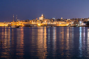 Fototapeta na wymiar By the rivers of Malta