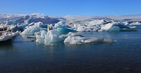 Jokulsarlon - the ice lagoon in diamond beach, Vatnajokull National Park, Iceland
