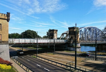 the old railway bridge in Toruń © Paweł Żmich