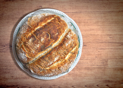 Artisanal white bread with sesame seeds