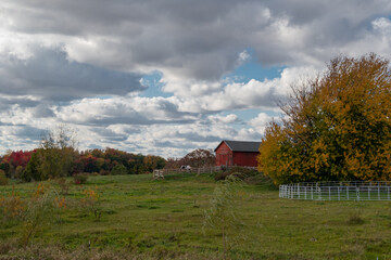 Obraz premium Autumn Farmhouses