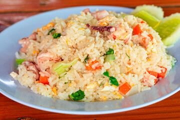 Shrimps and vegetables fried rice