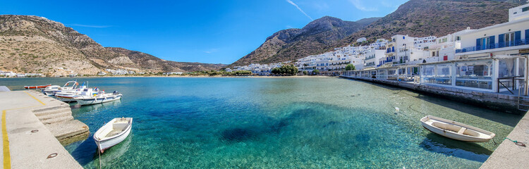 Panorama of the harbor at Faros on the Greek island of Sifnos - obrazy, fototapety, plakaty