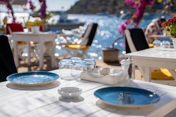 table setting at a fancy beach restaurant