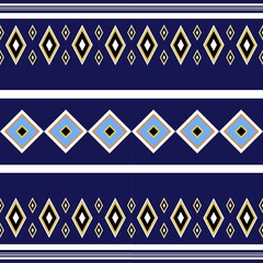 the first pattern that humans use to decorate cloth Distinctive with a pattern formed by the combination of lines. or shapes until forming geometric patterns such as triangles, polygons, circles, etc.