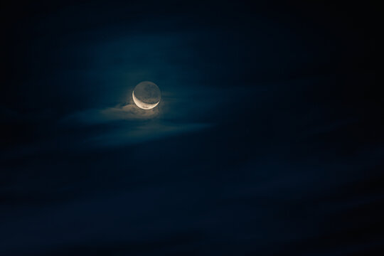 lua nova