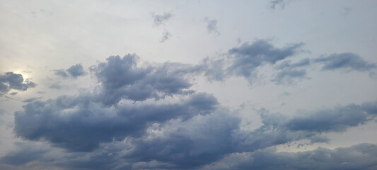 image of sky in the late afternoon in Brazil