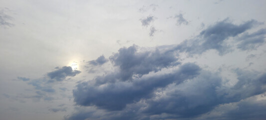 image of sky in the late afternoon in Brazil