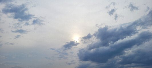 image of sky in the late afternoon in Brazil