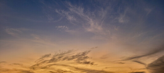 image of sky in the late afternoon in Brazil
