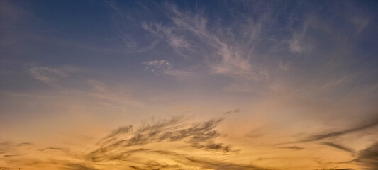 image of sky in the late afternoon in Brazil