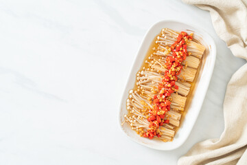 steamed golden needle mushroom or enokitake with soy sauce, chilli and garlic