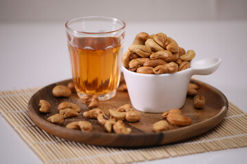 Cashew nut Arranged in a delicious dish