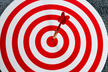 Dart hitting on center target