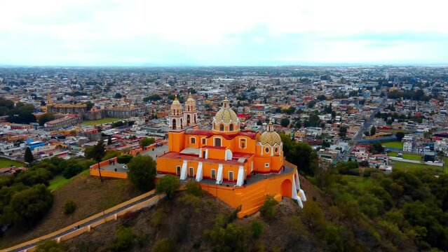 Piramide de Cholula, Puebla, MX.