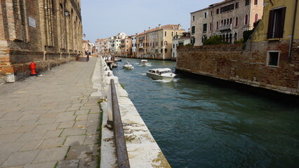 city canal grande