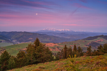 Fototapeta premium The Pieniny - Pieniny national park is a mountain range in the south of Poland and the north of Slovakia.