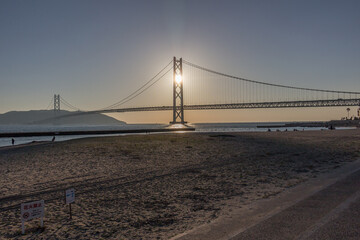 Fototapeta premium 夕方の明石海峡大橋
