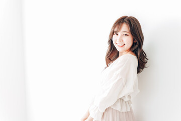 若い女性のポートレートイメージ
