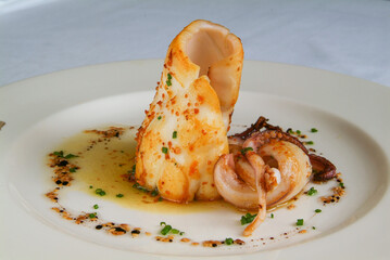 Begihaundi (calamar) a la plancha