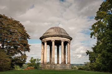 Walk around Petworth House Gardens