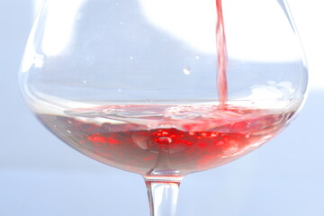 赤ワインのグラス
