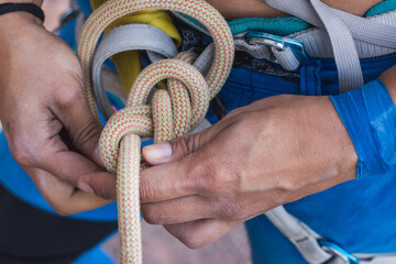 Close-up of figure 8 knot