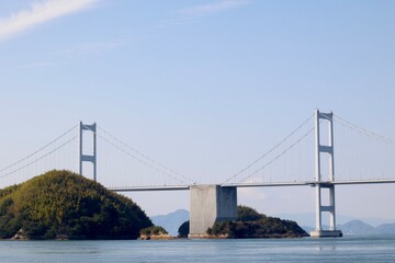 しまなみ海道の来島海峡大橋　今治市大島、名の海岸付近