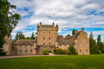 Obraz premium Cawdor Castle - Castle a few miles east of Inverness in the Scottish Highlands. Historic Castles of Scotland - mystical and mighty - witnesses of a great past. United Kingdom