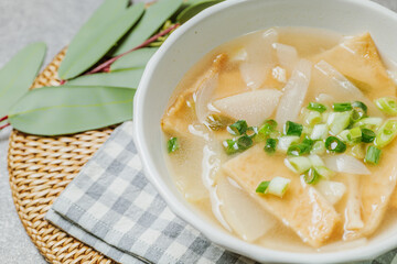 eomukguk, Korean style fishcake soup