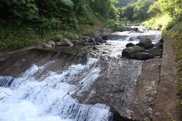 River atmosphere in the highlands