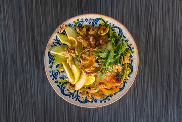 goat cheese salad with avocado