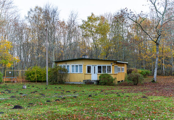 old rustic bulidng