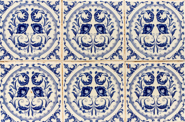 Azulejo colonial em fachada de casarão histórico - São Luís, MA. - obrazy, fototapety, plakaty