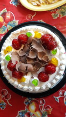 cake with fruits